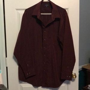 Croft & Borrow Men’s burgundy long sleeve button up XL
